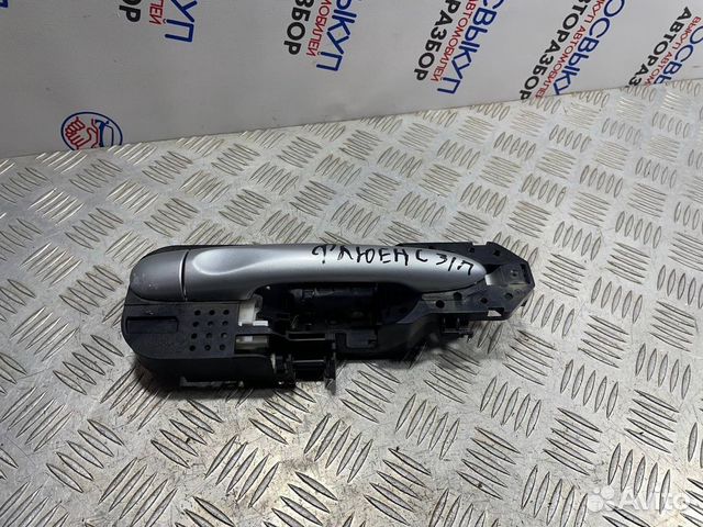 Ручка двери внешняя Renault Fluence I (2009–2013)