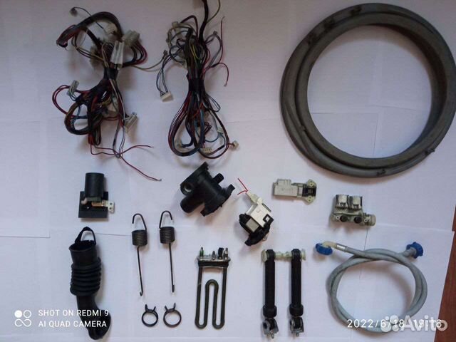 Запчасти от стиральной машины indesit