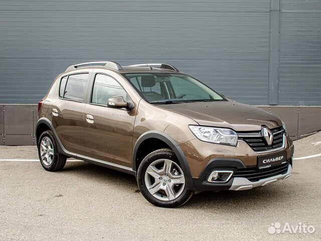 Renault Sandero Stepway 1.6 CVT, 2022, 8 км