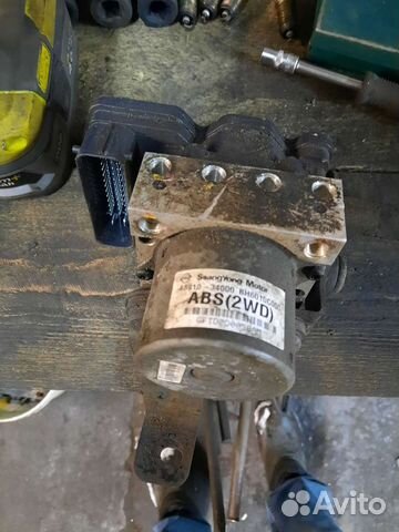 Блок абс санг йонг актион нью