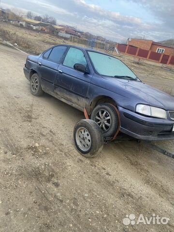 Nissan sunny FB15 на запчасти