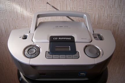 Бумбокс Philips AS 1836