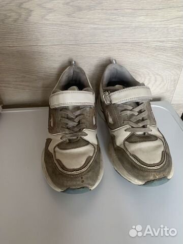 Кроссовки 36р