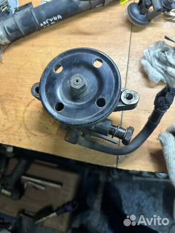 Насос гура Hyundai Matrix 1,8