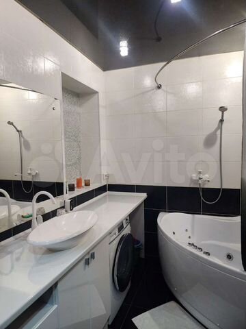 2-к. квартира, 62 м², 9/10 эт.