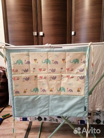 Кармашки на детскую кроватку