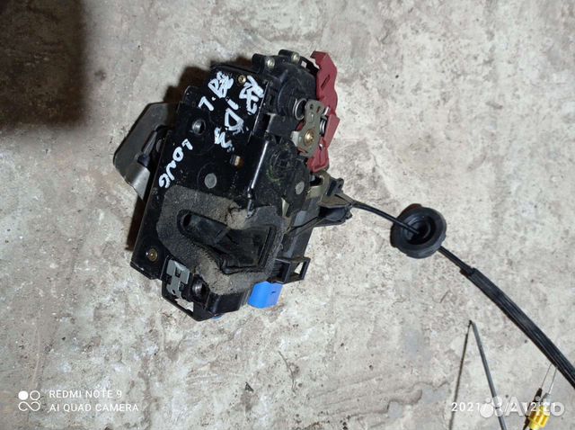 Замки дверей Ауди А8 Д3 в ассортименте