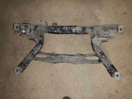 Подрамник задний Volkswagen Tiguan 2