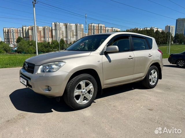 Toyota RAV4 2.0 AT, 2007, 200 000 км