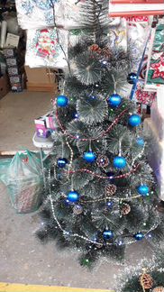 Елка искусственная