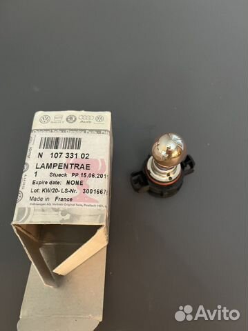 Патрон с лампой накаливания n 107 331 02