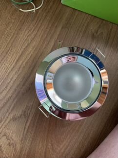 Светильник встраиваемый