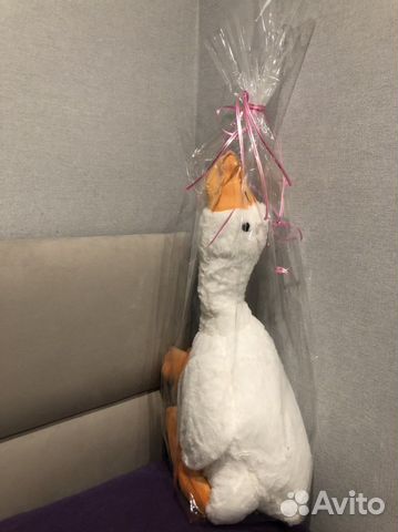Игрушка гусь обнимусь