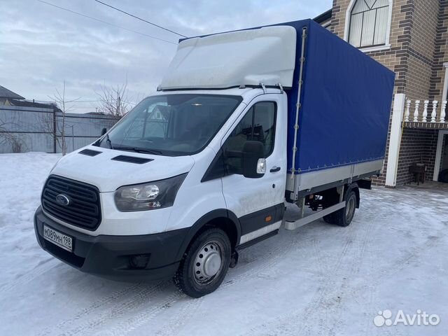 Водитель с личным автомобилем бизнес класса: резюме и качества