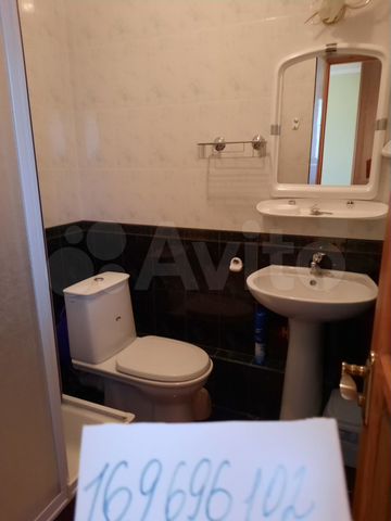 Комната 18 м² в 1-к., 2/2 эт.