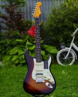Fender American Ultra Stratocaster HSS RW Ultrabur