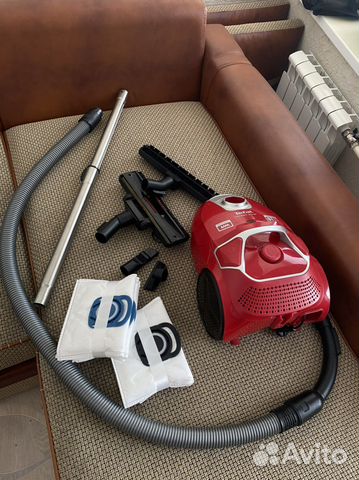 Пылесос Tefal + 6 пылесборников