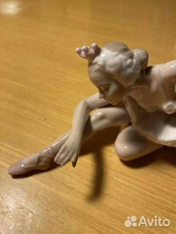 Фарфоровая статуэтка «Балерина-принцесса»