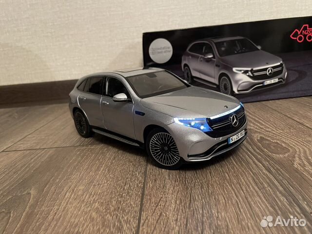 NZG 1:18 Mercedes EQC (led фары)