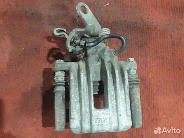 Задний правый суппорт фольксваген гольф 6