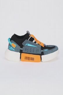 Женские кроссовки Strobbs