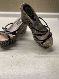 Босоножки Mascotte