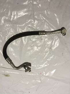 Шланг кондиционера короткий 1.8 TSI Шкода Октавия