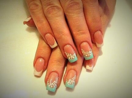 Наращивание ногтей