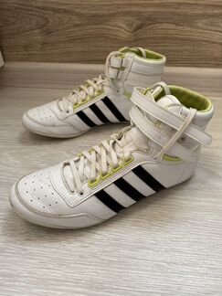 Кроссовки Adidas в хорошем состоянии
