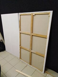 Грунтованный холст на подрамнике. 110х110см