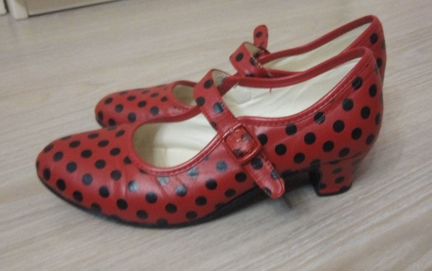 Туфли для танцев фламенко