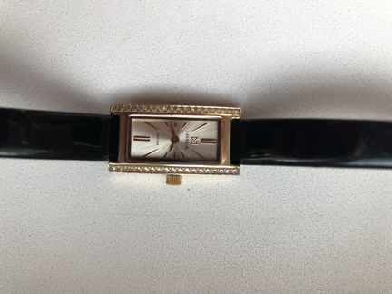 Золотые часы ника