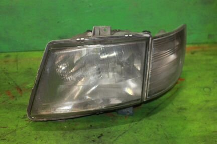 Фара передняя левая Mercedes V-Class W638 611.980