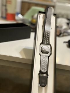 Часы apple watch series 3 42mm nike+