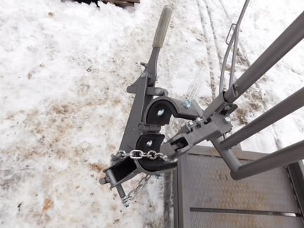 Станок для обработки копыт и фиксации