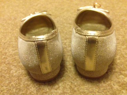 Праздничные туфли monsoon р.32