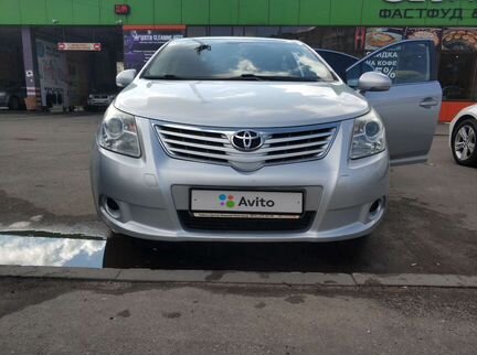 Toyota Avensis 1.8 МТ, 2009, 180 200 км