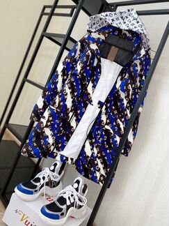 Крутой костюм Louis Vuitton