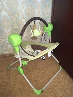 Качеля электрическая для малыша
