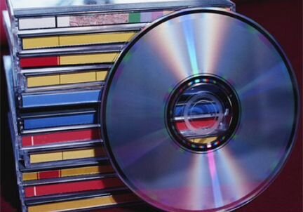 CD диски из домашней коллекции