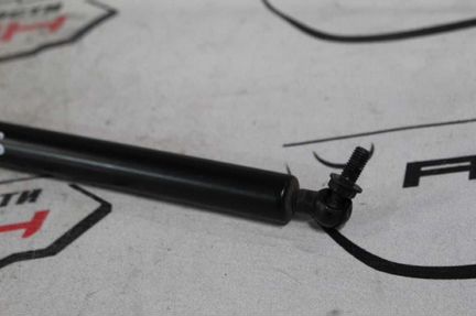 Амортизатор багажника honda stream RN6 RN7 RN8 RN9