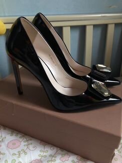 Туфли новые 37 Carlo Pasolini