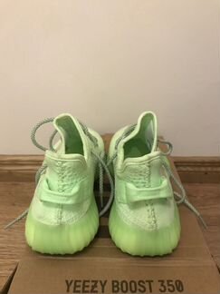 Кроссовки Adidas yeezy boost
