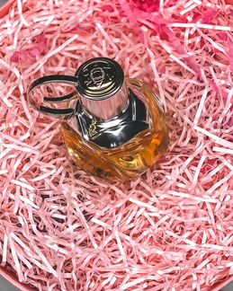 Azzarro wanted girl parfum парфюм аззарро вантед