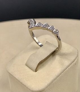 Золотое кольцо с бриллиантами 585 пробы РФ