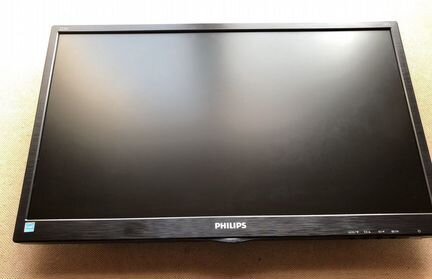 Монитор Philips
