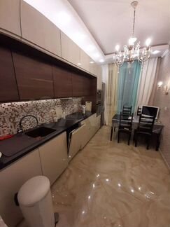 2-к квартира, 58 м², 1/7 эт.