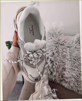 Женские Кроссовки на высокой подошве