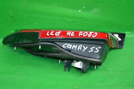 Фонарь левый Toyota Camry V55 2014-2017