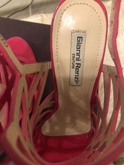 Лаковые босоножки Gianni Renzi